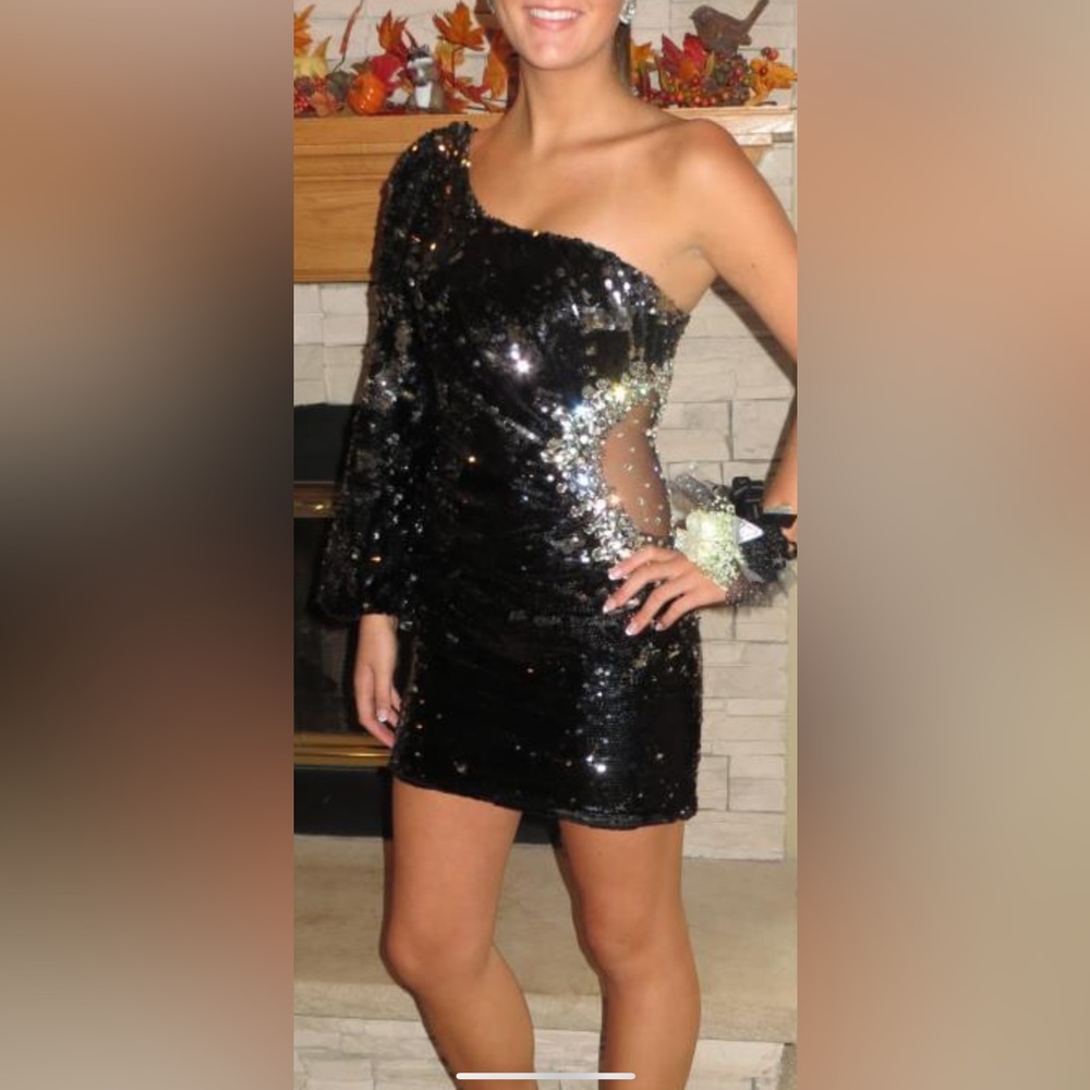 Mac Duggal special event dress